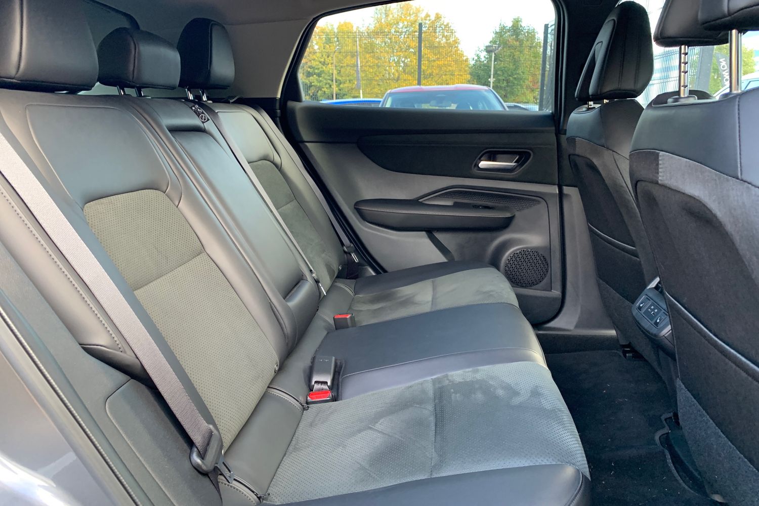 Used Nissan ARIYA 2025 for sale - 77964998: Photo 33