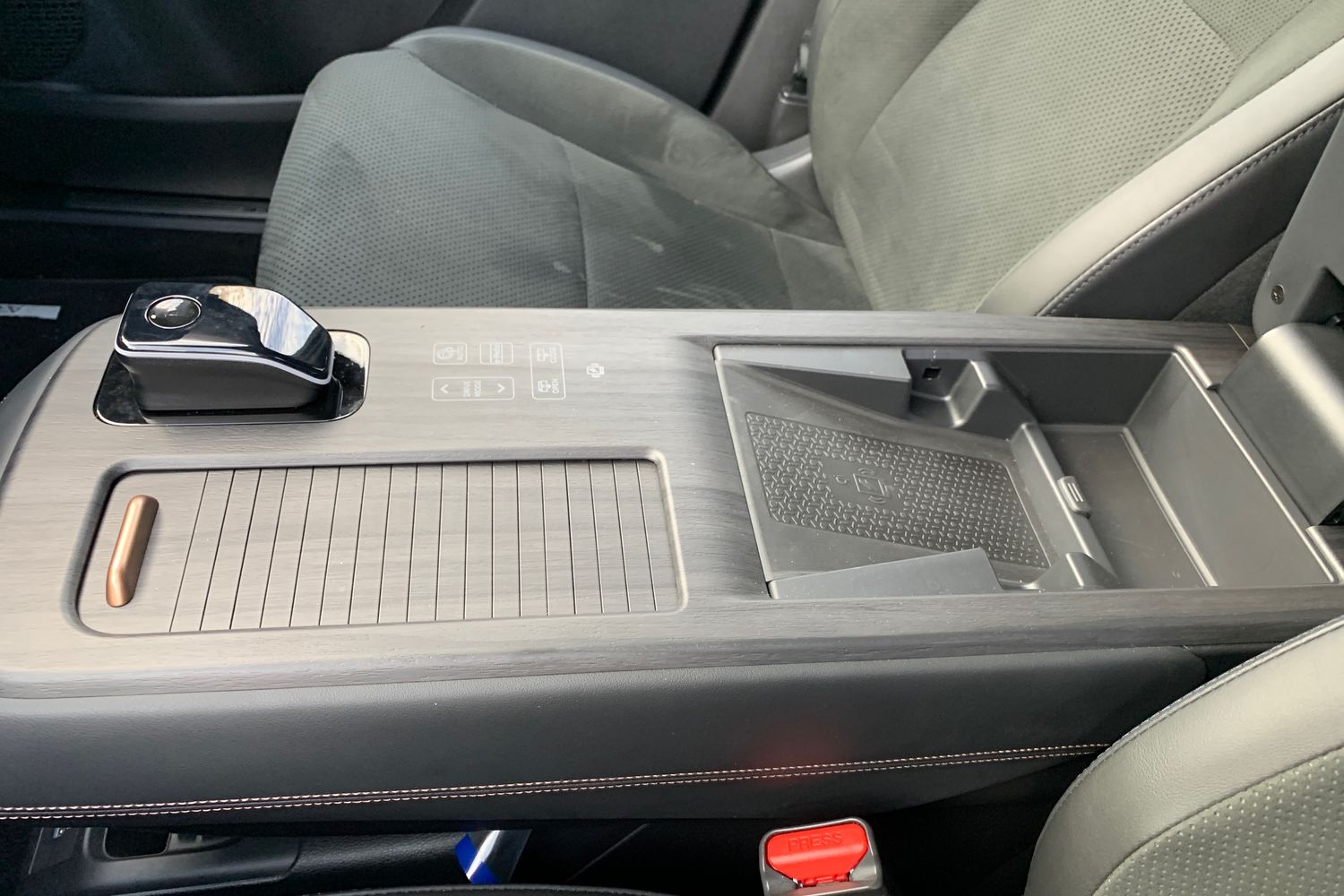 Used Nissan ARIYA 2025 for sale - 77964998: Photo 42