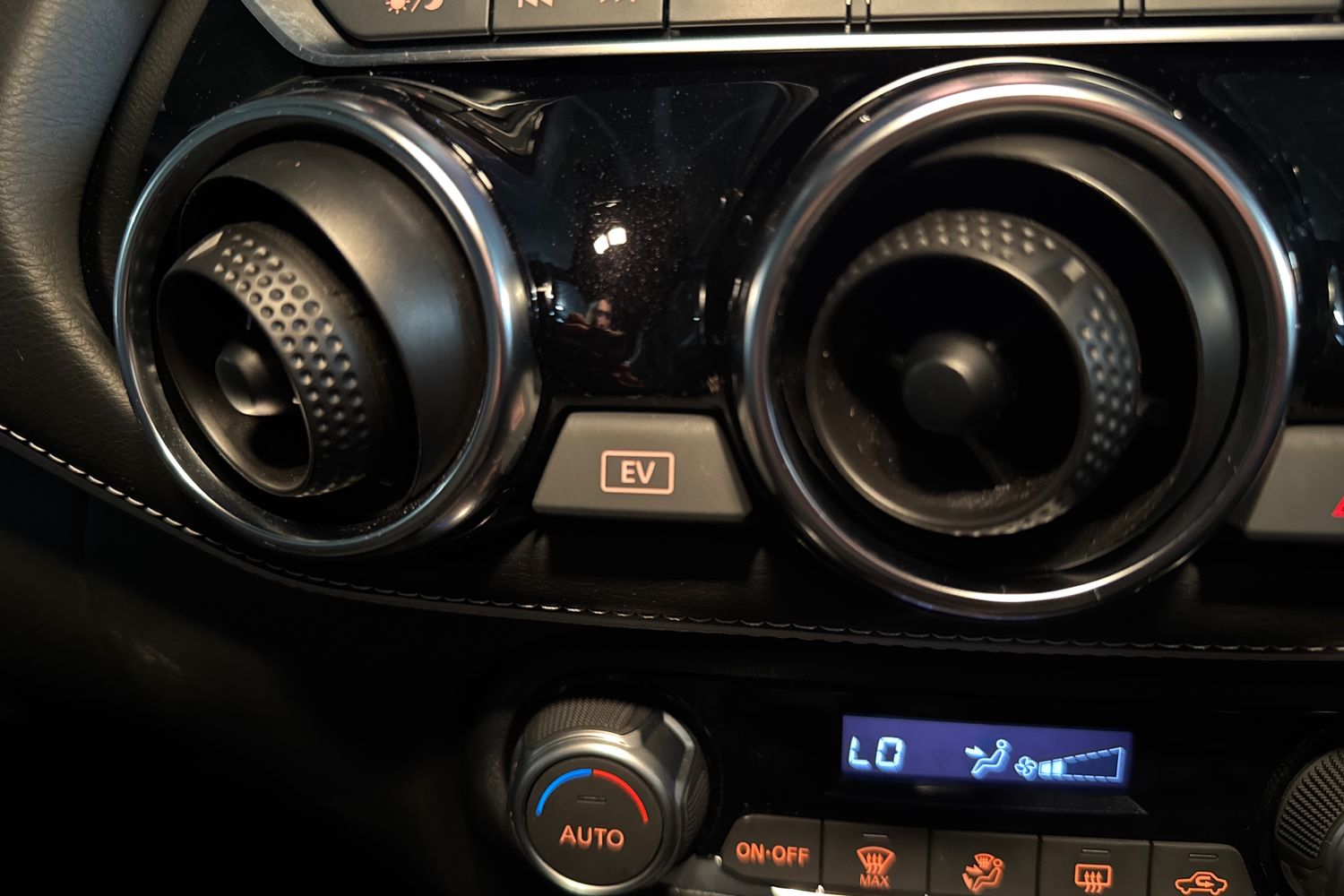 Used Nissan Juke 2022 for sale - 78158628: Photo 35