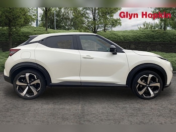 Used Nissan Juke 2022 for sale - 76112105: Photo