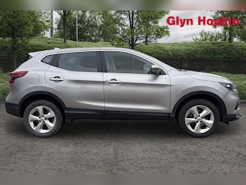 Used Nissan Qashqai 2019 for sale - 76780308: Photo