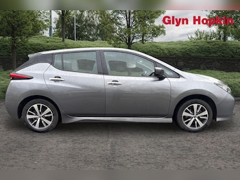 Used Nissan Leaf 2022 for sale - 77198123: Photo