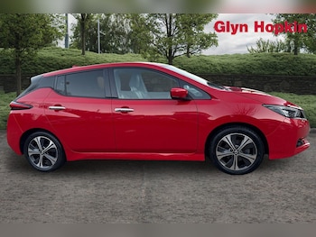 Used Nissan Leaf 2021 for sale - 77079079: Photo