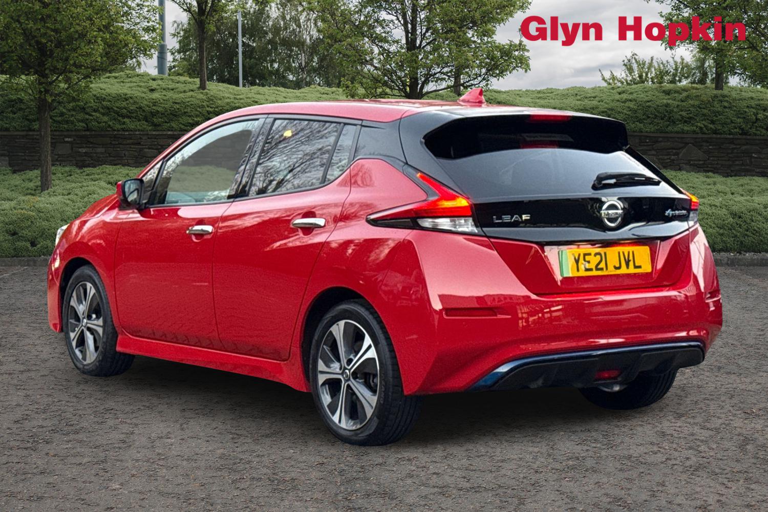 Used Nissan Leaf 2021 for sale - 77079079: Photo 5