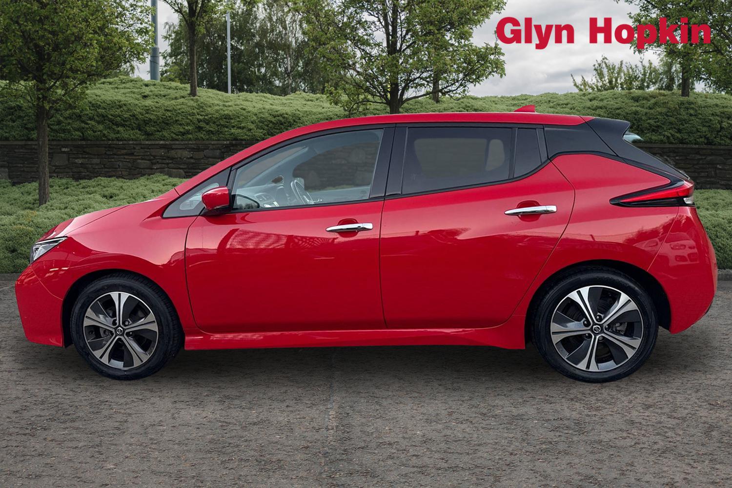 Used Nissan Leaf 2021 for sale - 77079079: Photo 6