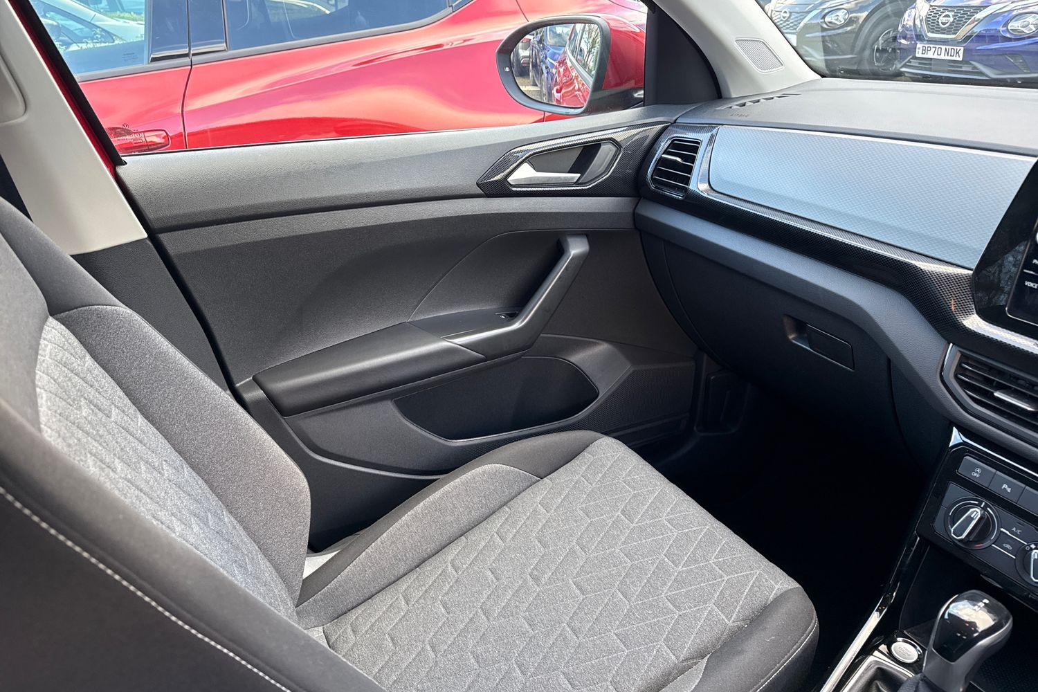 Used Volkswagen T-Cross 2024 for sale - 78133494: Photo 30