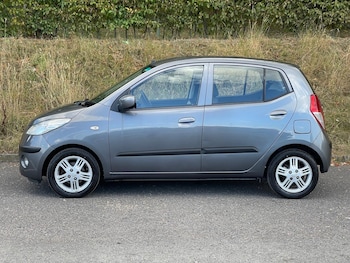Used Hyundai i10 2010 for sale - 75708125: Photo