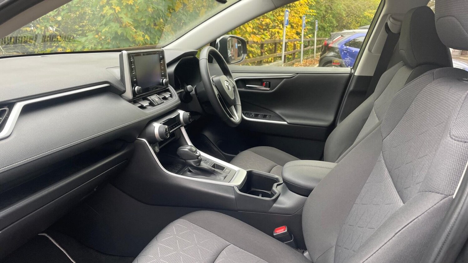 Used Toyota RAV4 2022 for sale - 76674320: Photo 12