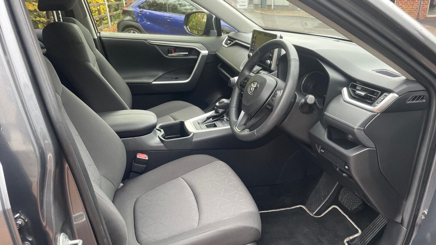 Used Toyota RAV4 2022 for sale - 76674320: Photo 13