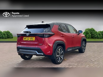 Used Toyota Yaris Cross 2022 for sale - 76674861: Photo