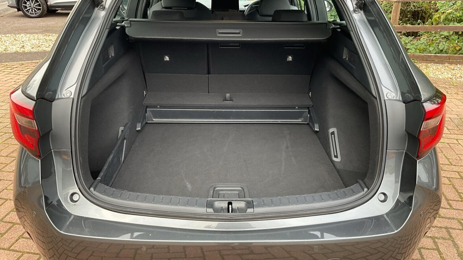 Used Toyota Corolla 2024 for sale - 76677595: Photo 16