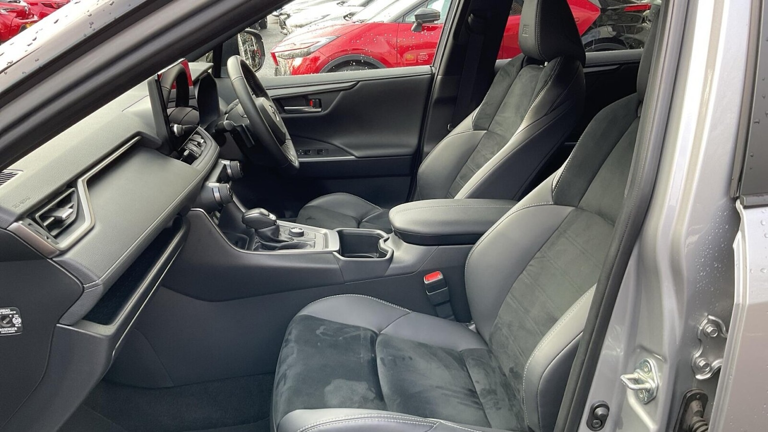 Used Toyota RAV4 2024 for sale - 77665568: Photo 10