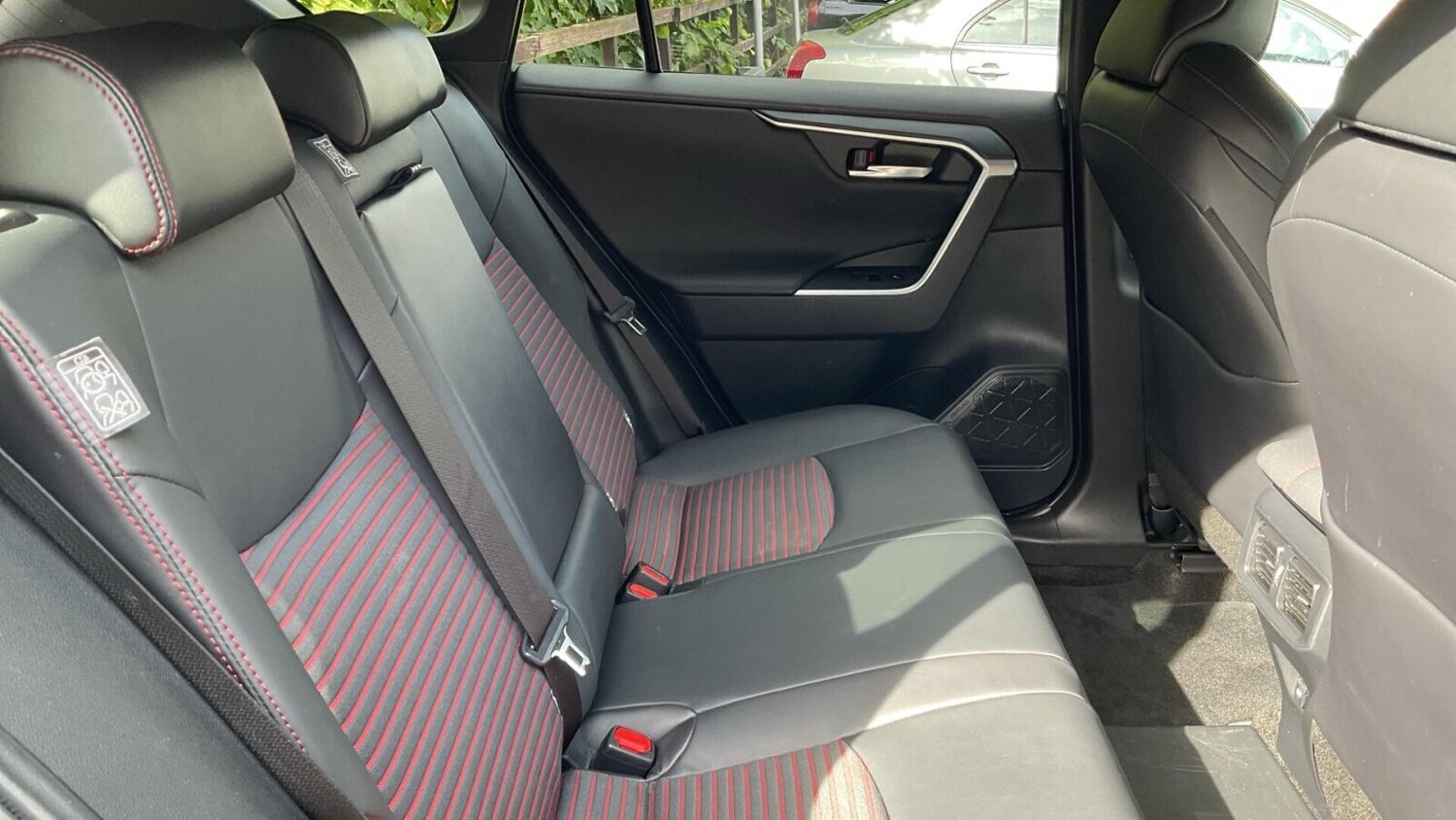 Used Toyota RAV4 2022 for sale - 76674897: Photo 14