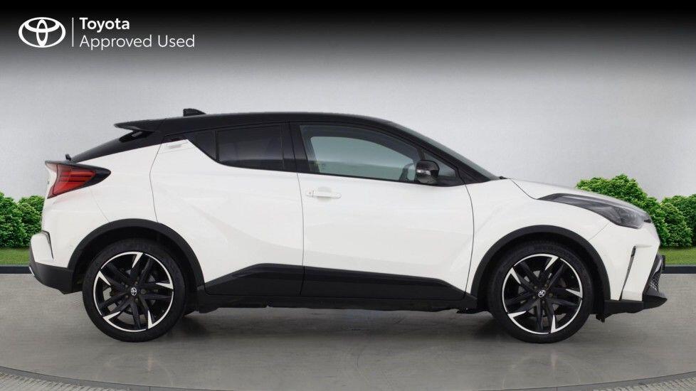 Used Toyota C-HR 2022 for sale - 77075350: Photo 9