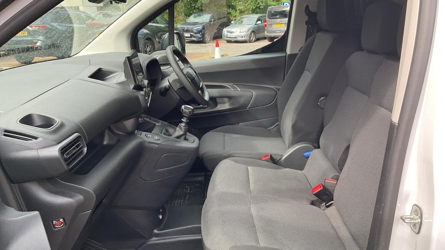 Used Toyota ProAce 2024 for sale - 76677289: Photo 10