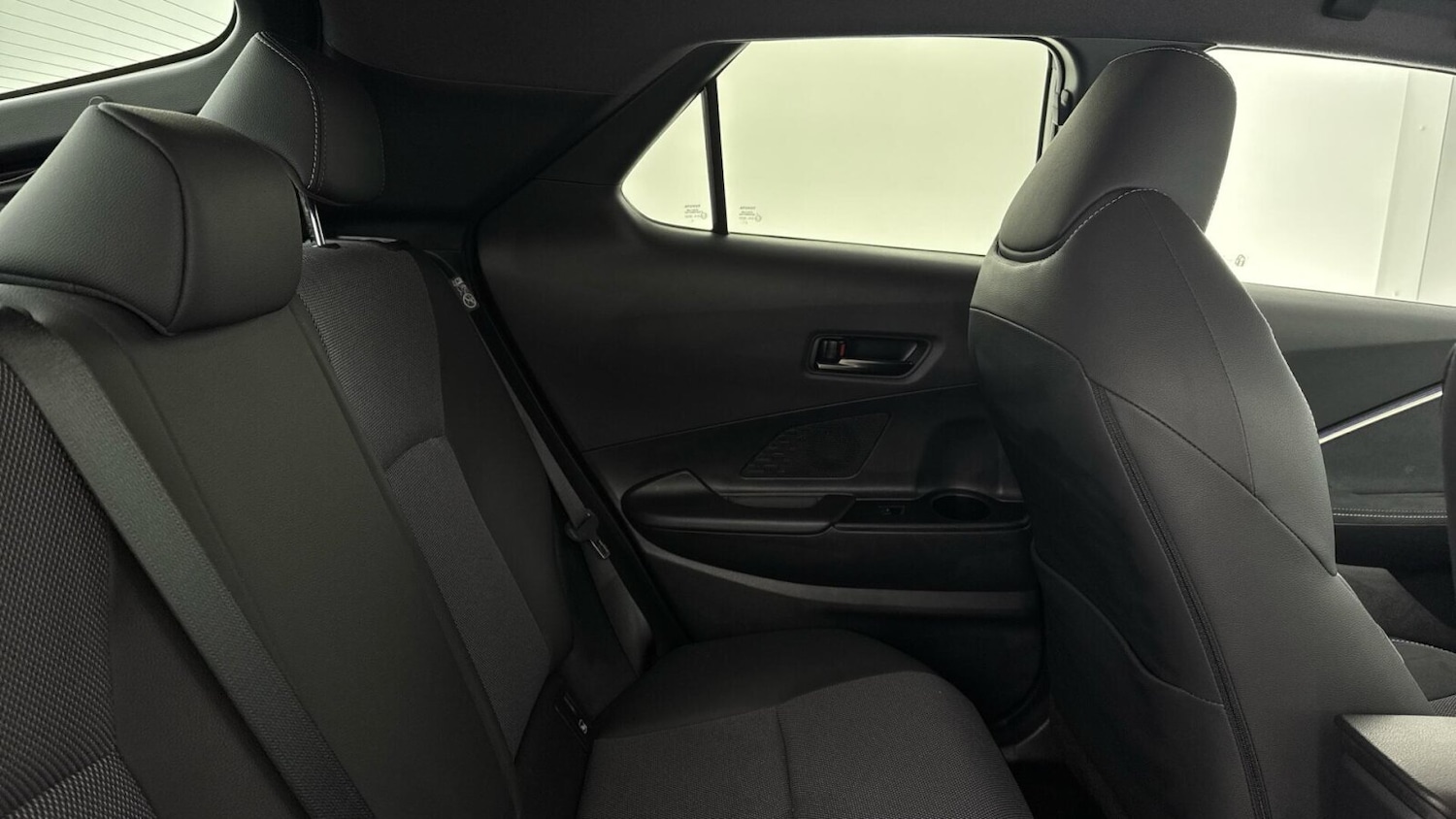 Used Toyota C-HR 2024 for sale - 77435679: Photo 12