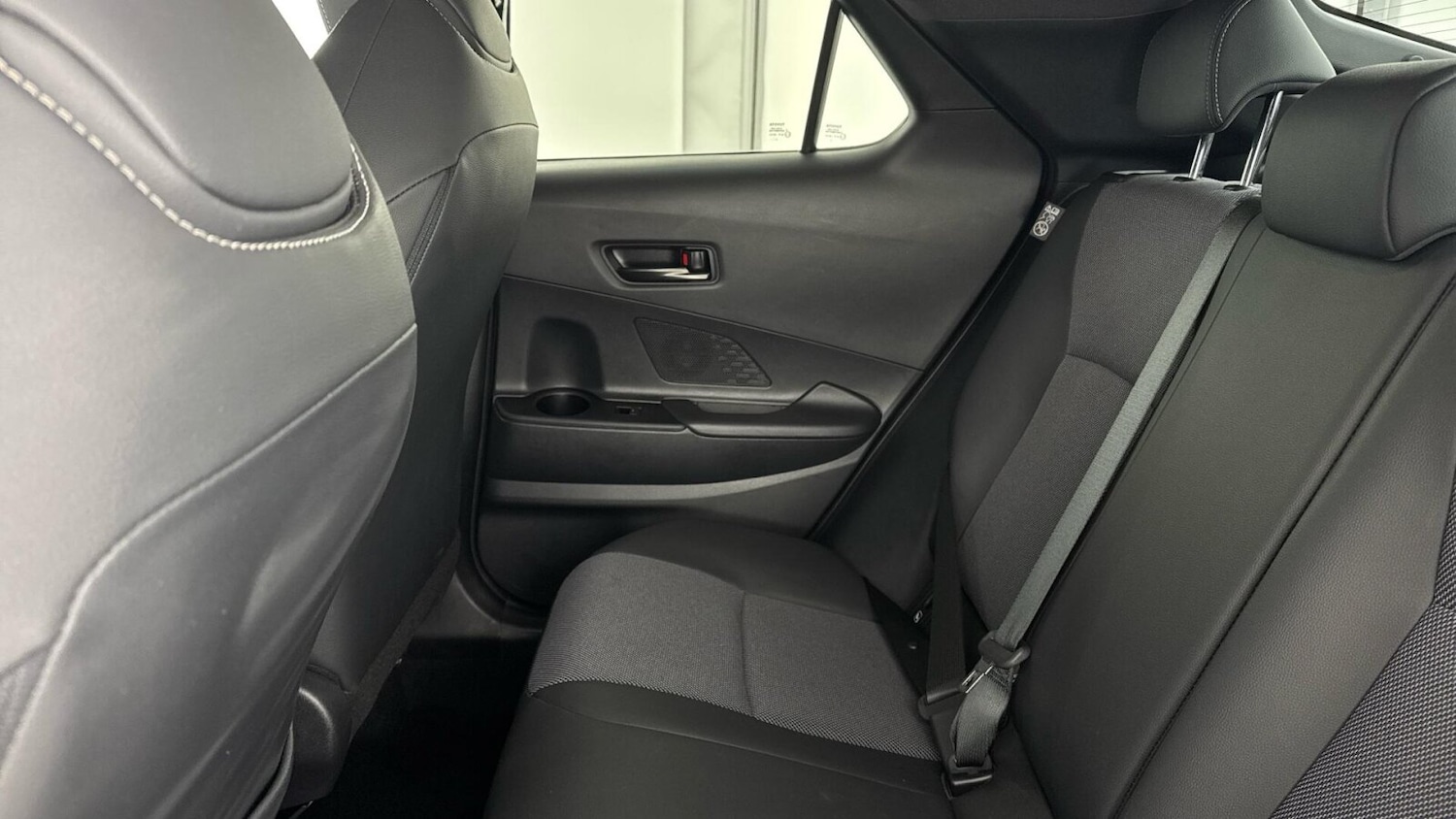 Used Toyota C-HR 2024 for sale - 77435679: Photo 13