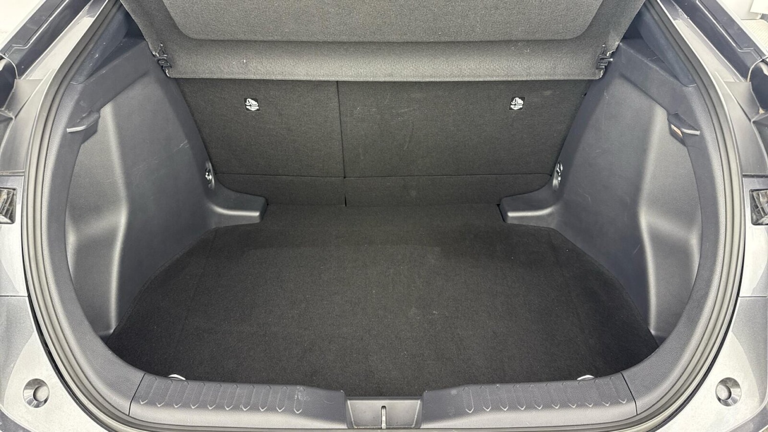 Used Toyota C-HR 2024 for sale - 77435679: Photo 14