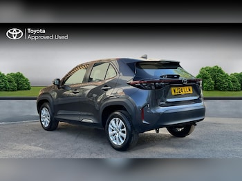 Used Toyota Yaris Cross 2024 for sale - 78370176: Photo