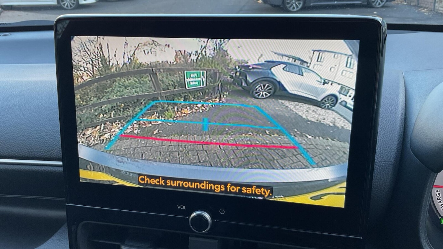 Used Toyota Yaris 2025 for sale - 76680598: Photo 25