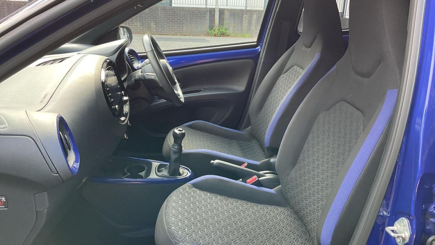 Used Toyota Aygo X 2022 for sale - 76674749: Photo 12