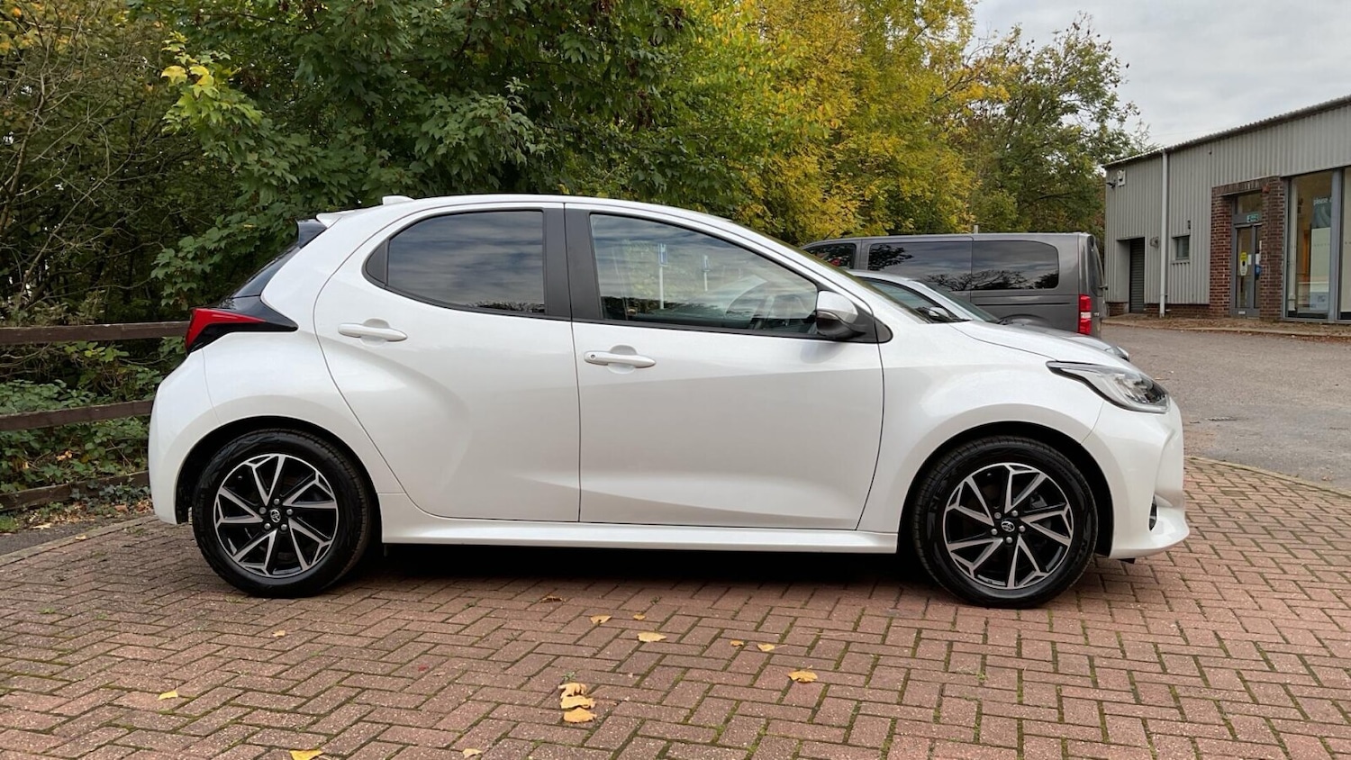 Used Toyota Yaris 2022 for sale - 76674750: Photo 18