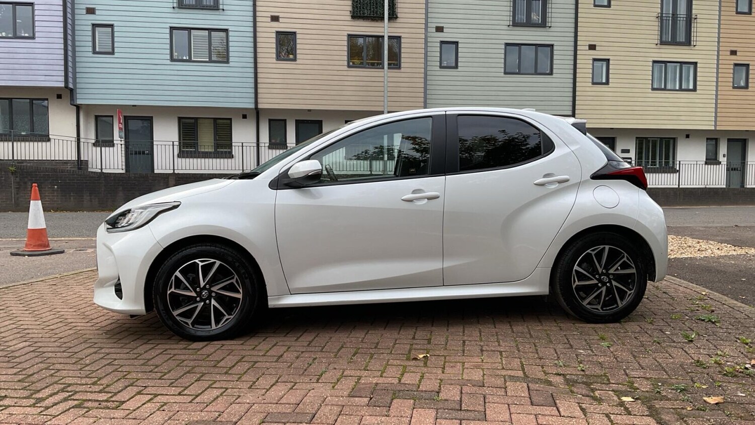 Used Toyota Yaris 2022 for sale - 76674750: Photo 19