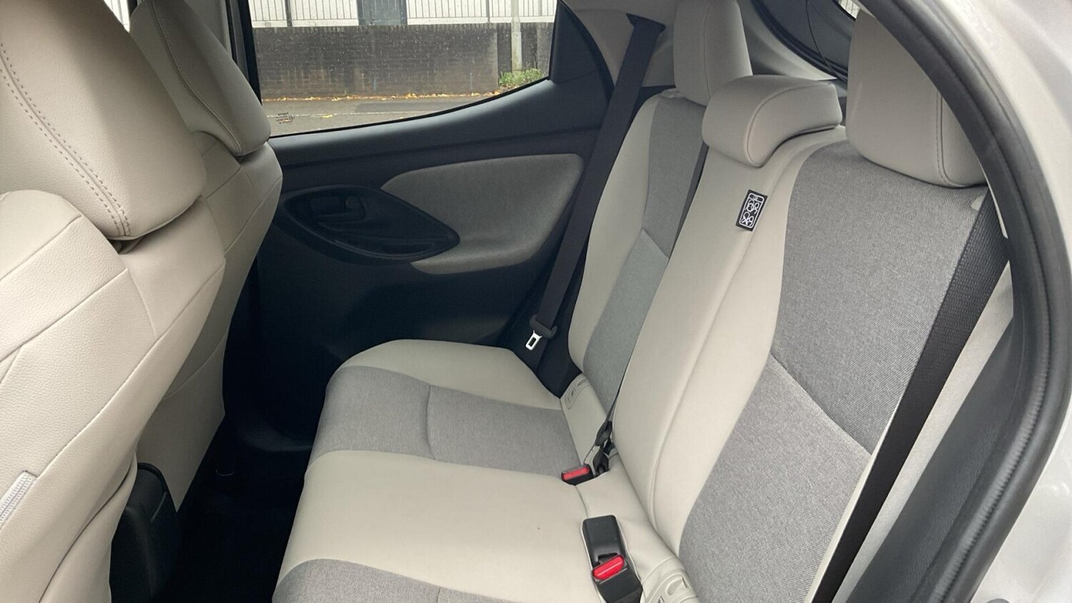 Used Toyota Yaris 2020 for sale - 76673734: Photo 15