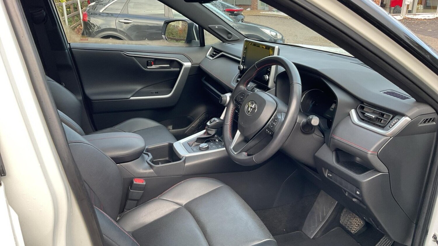 Used Toyota RAV4 2022 for sale - 76675116: Photo 13