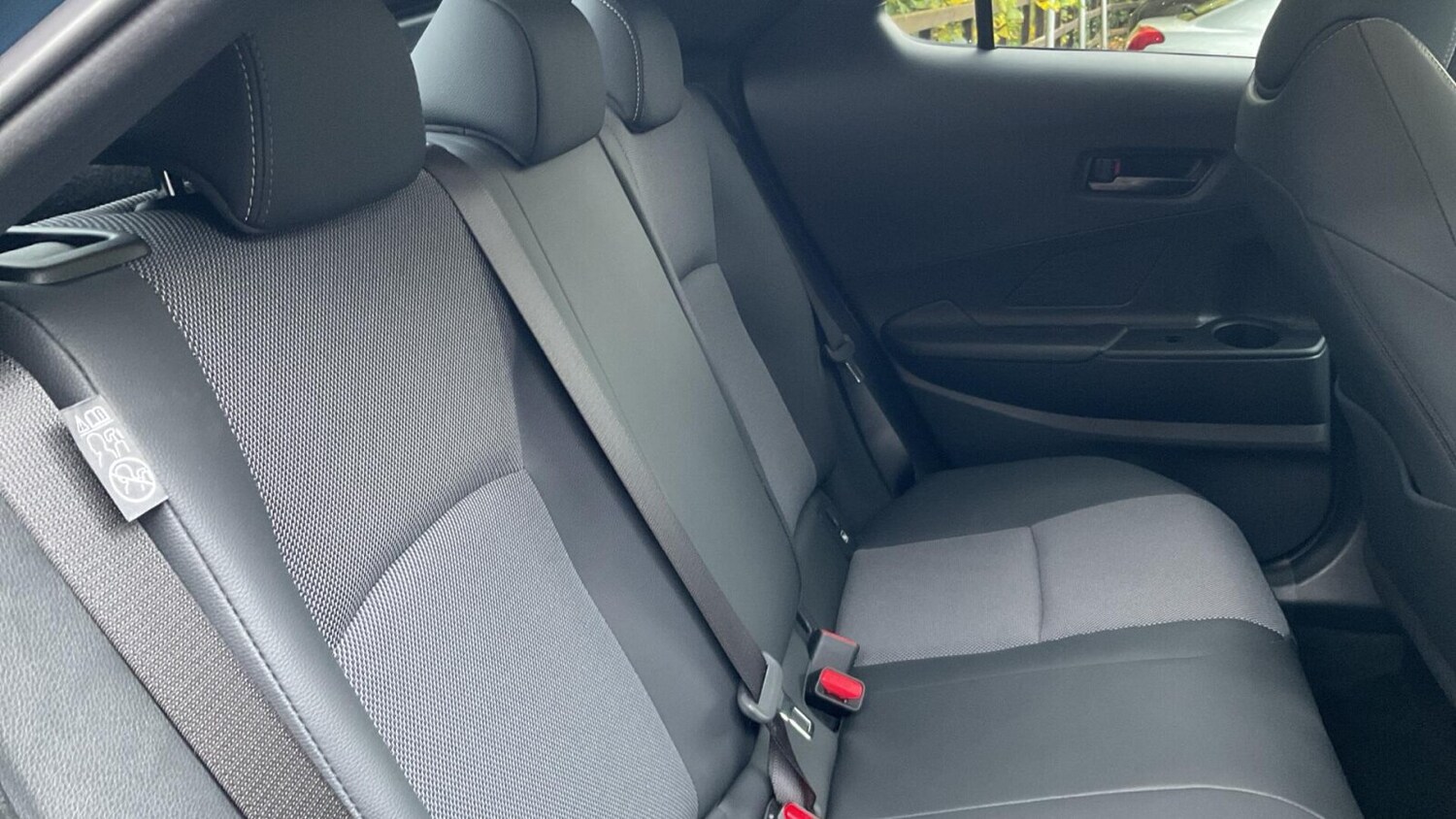 Used Toyota C-HR 2025 for sale - 76679174: Photo 14