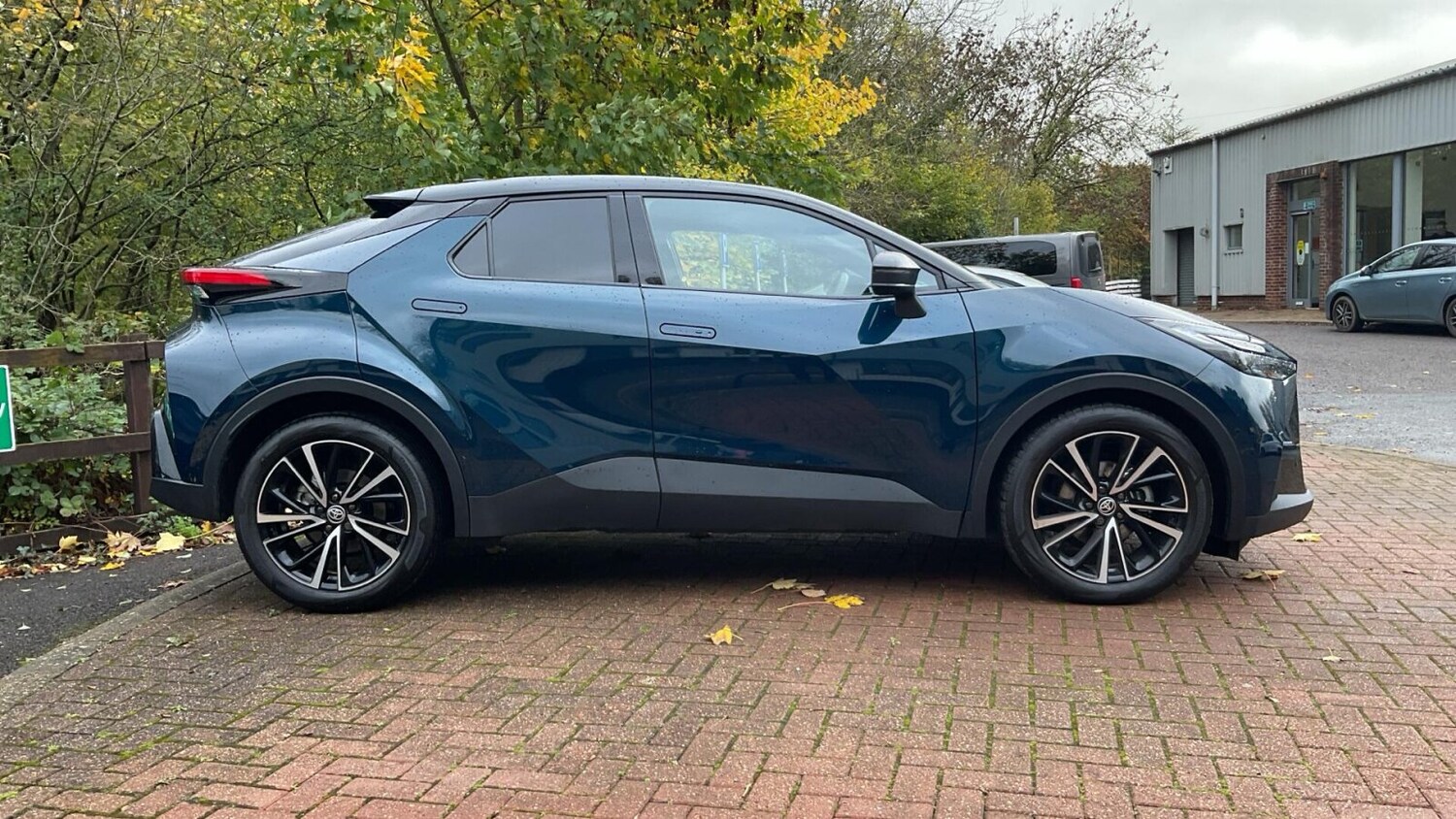 Used Toyota C-HR 2025 for sale - 76679174: Photo 18