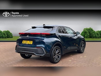 Used Toyota C-HR 2025 for sale - 76679174: Photo