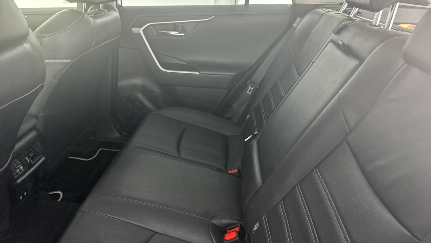 Used Toyota RAV4 2021 for sale - 77042722: Photo 13