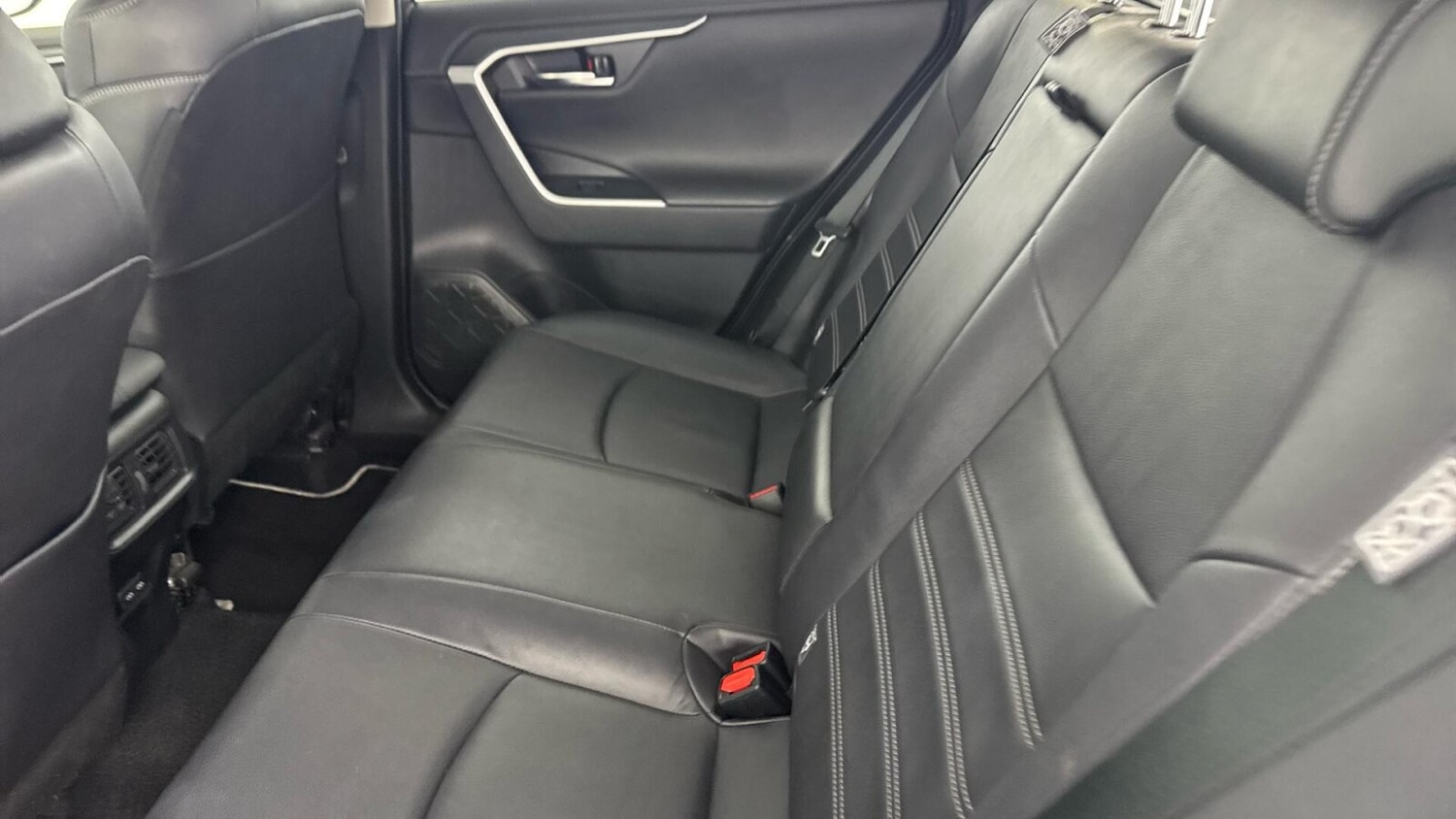 Used Toyota RAV4 2022 for sale - 78080644: Photo 13