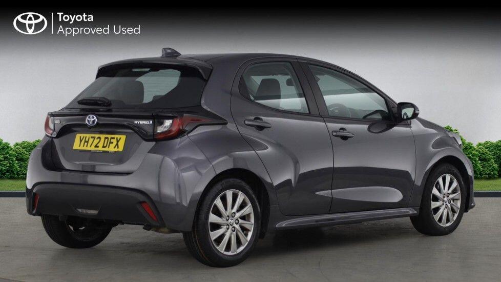 Used Toyota Yaris 2022 for sale - 77241369: Photo 10