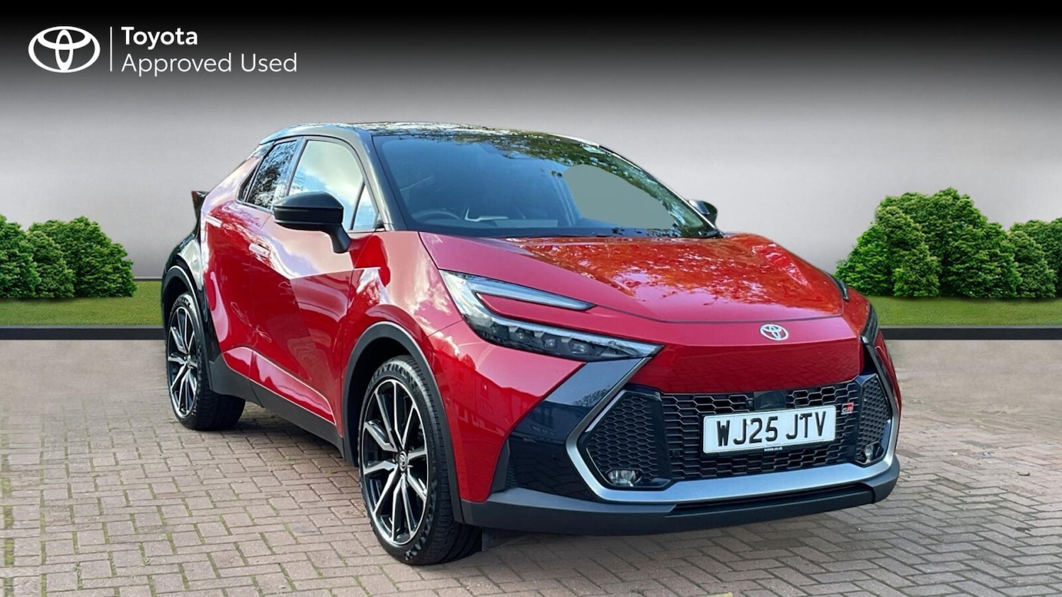 Used Toyota C-HR 2025 for sale - 76680327: Photo 1