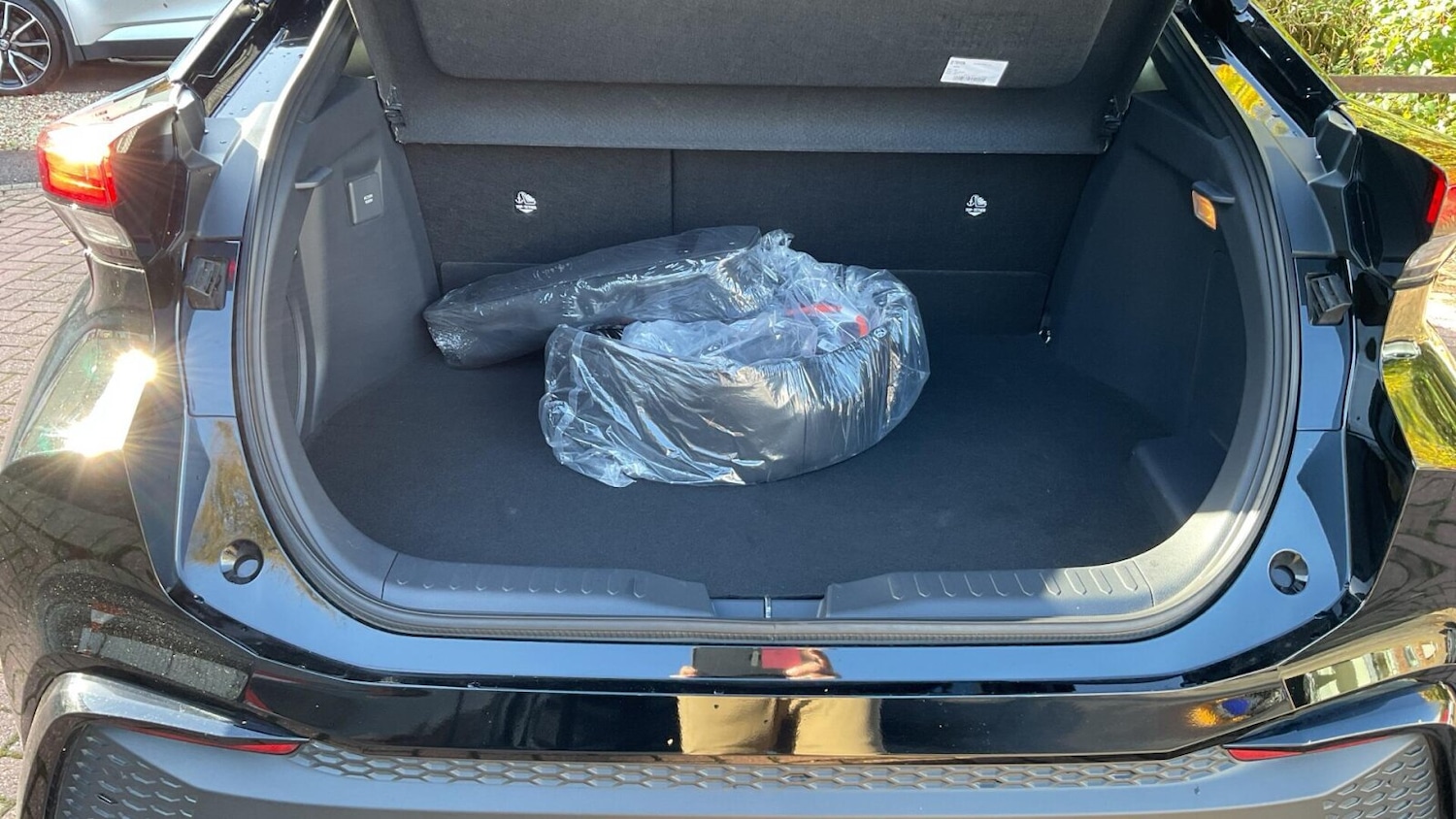 Used Toyota C-HR 2025 for sale - 76680327: Photo 16