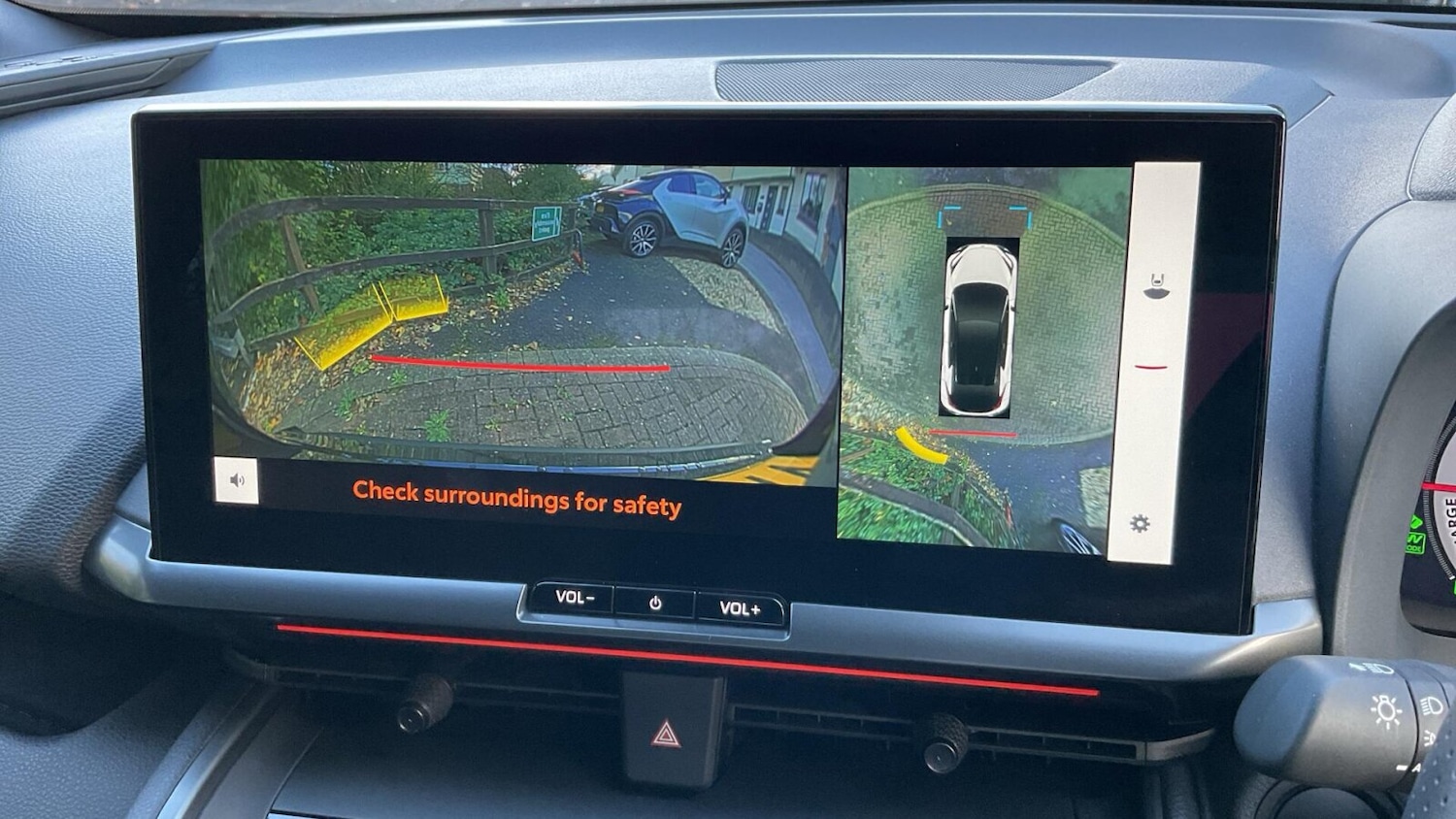 Used Toyota C-HR 2025 for sale - 76680327: Photo 25