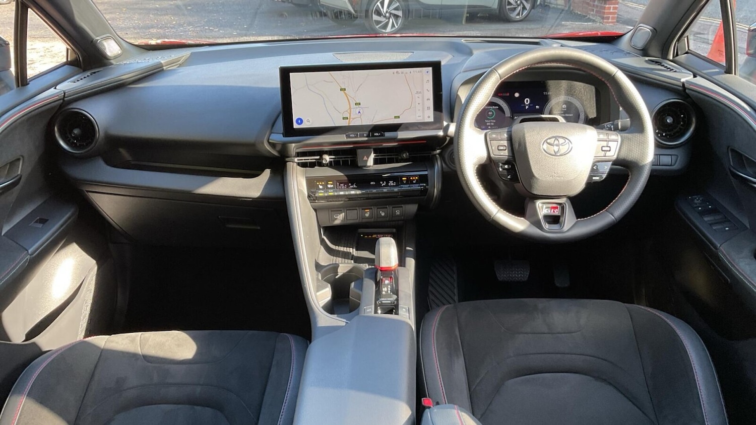 Used Toyota C-HR 2025 for sale - 76680327: Photo 7