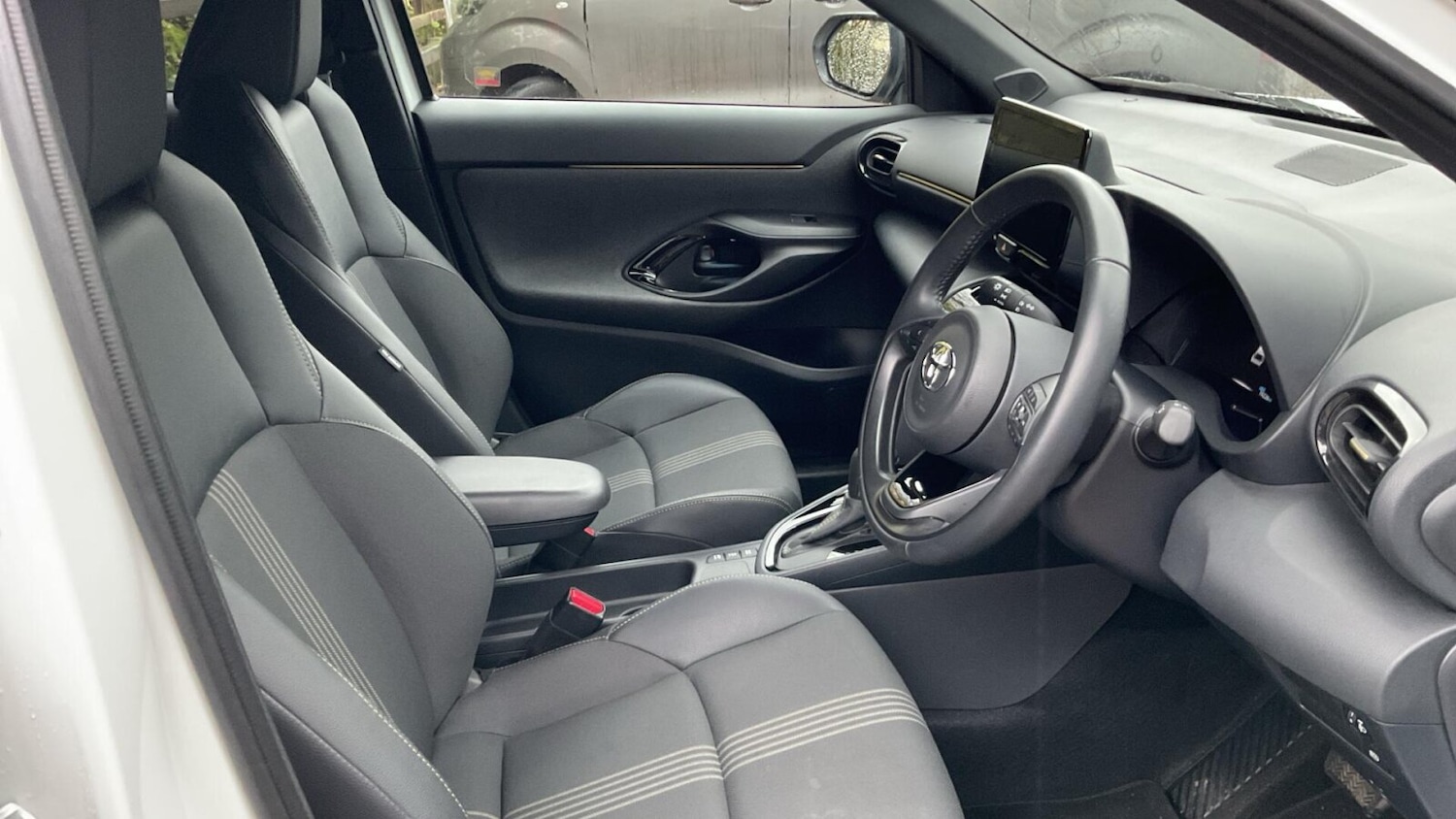 Used Toyota Yaris Cross 2021 for sale - 76680957: Photo 13