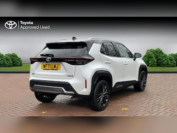 Used Toyota Yaris Cross 2021 for sale - 76680957: Photo