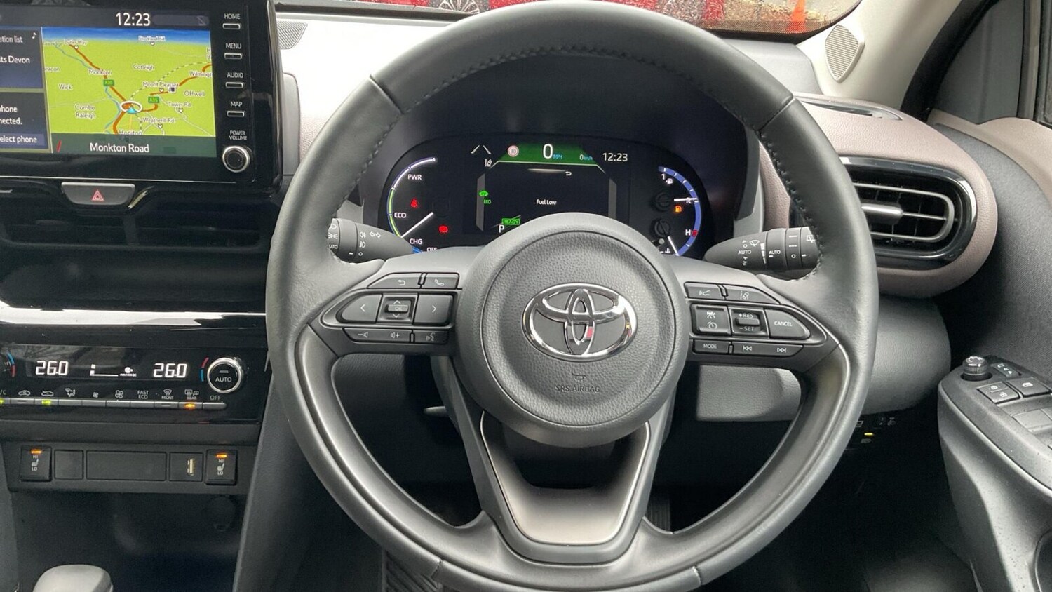 Used Toyota Yaris Cross 2024 for sale - 76677867: Photo 10