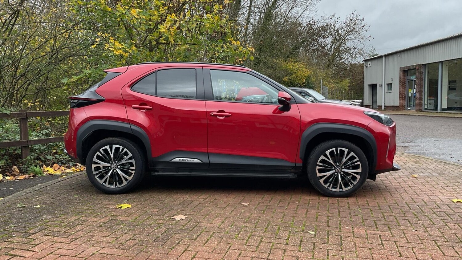 Used Toyota Yaris Cross 2024 for sale - 76677867: Photo 18