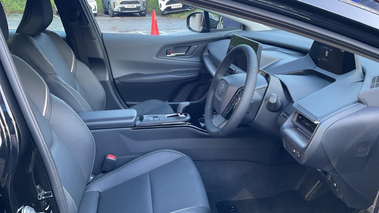 Used Toyota Prius 2025 for sale - 76971869: Photo 13