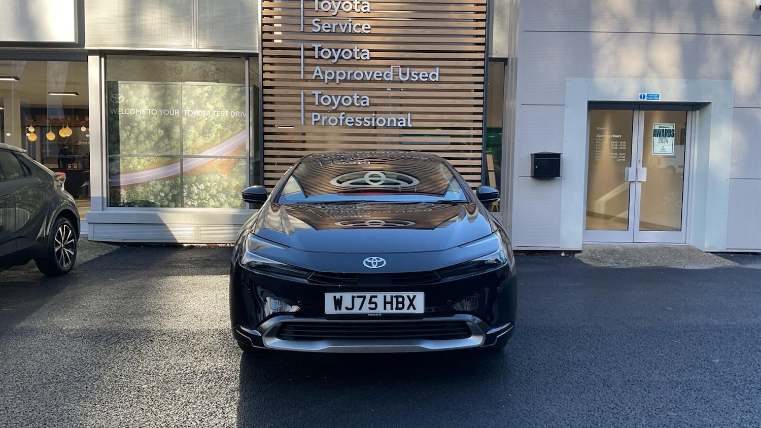 Used Toyota Prius 2025 for sale - 76971869: Photo 17