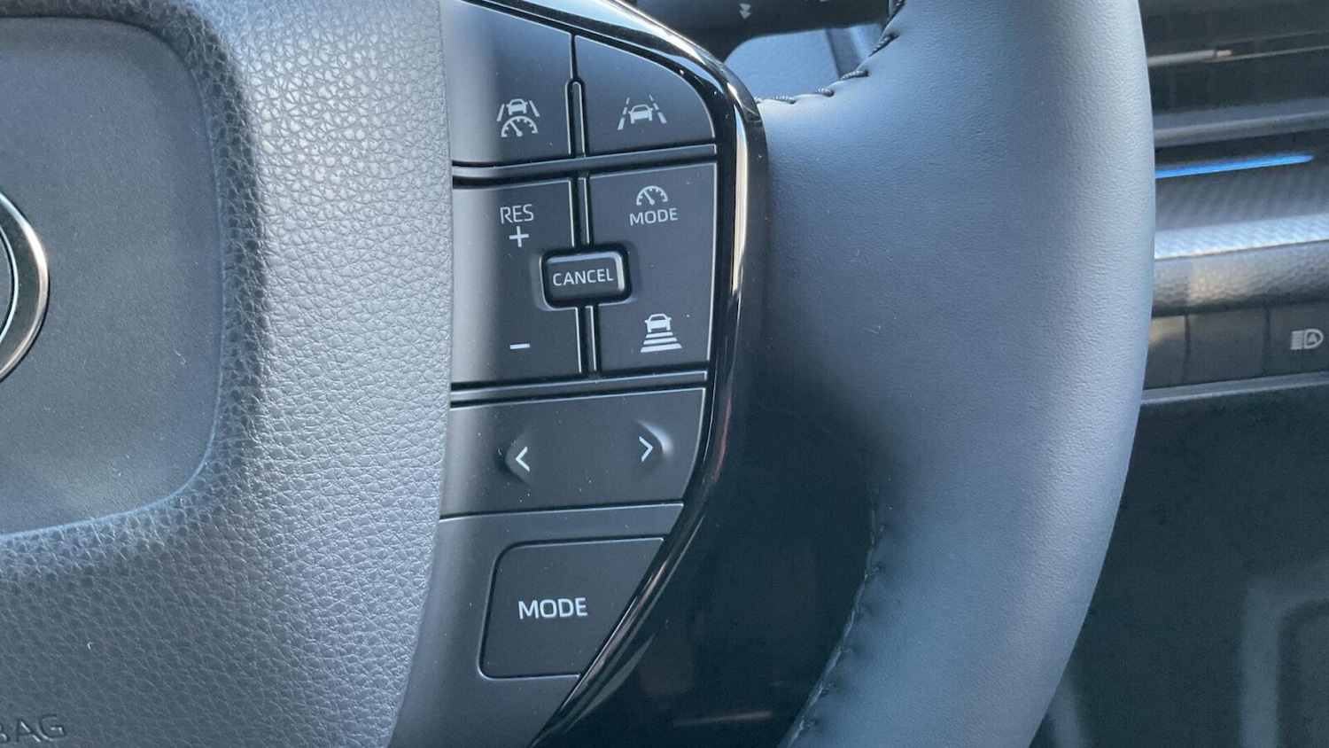 Used Toyota Prius 2025 for sale - 76971869: Photo 25