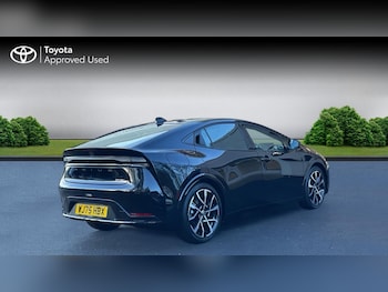 Used Toyota Prius 2025 for sale - 76971869: Photo