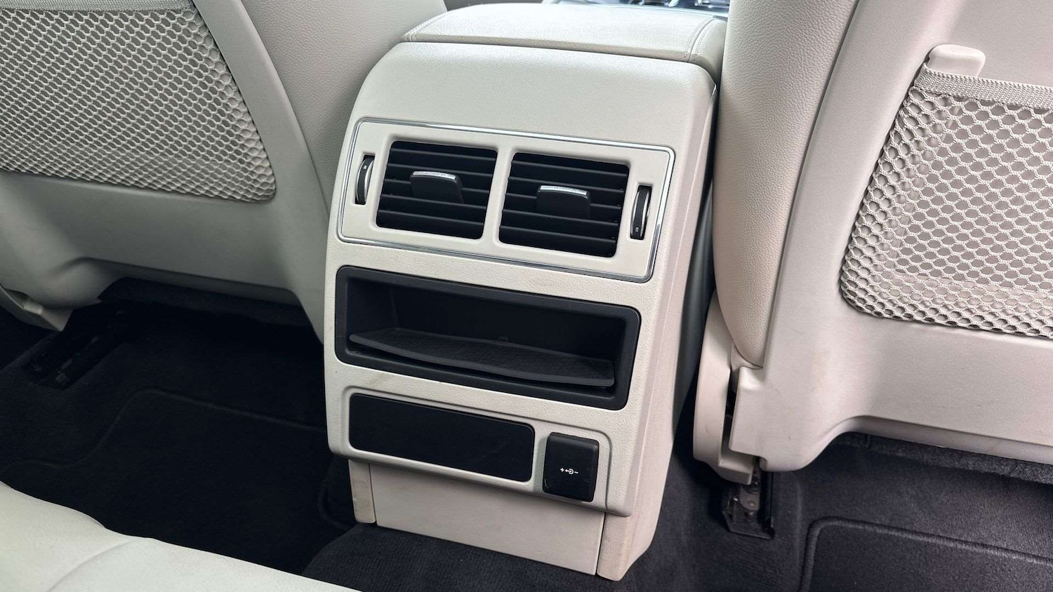 Used Jaguar F-Pace 2023 for sale - 76459935: Photo 18