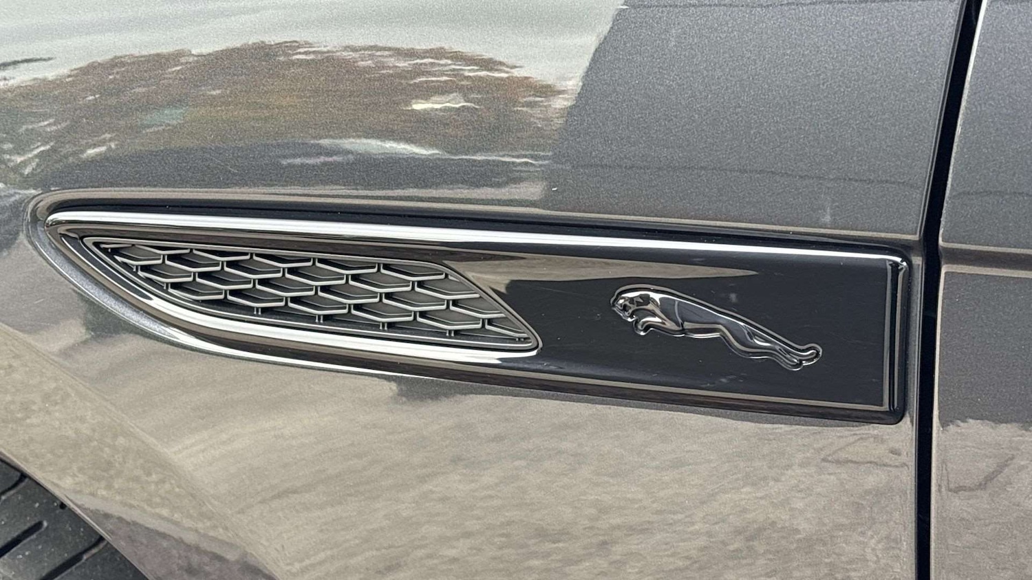 Used Jaguar F-Pace 2023 for sale - 76459935: Photo 20