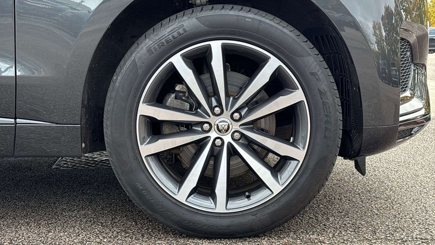 Used Jaguar F-Pace 2023 for sale - 76459935: Photo 8